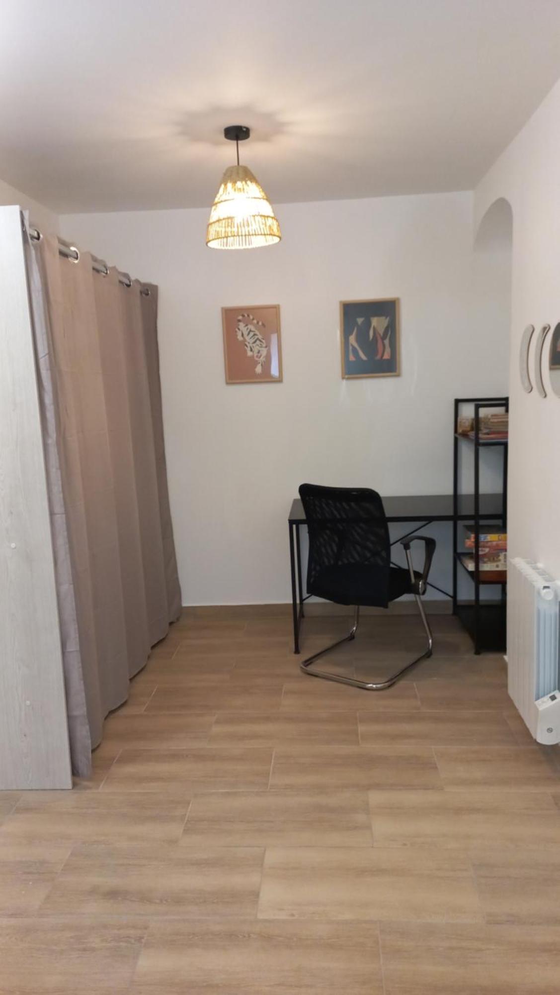 Le Logis Du Levant Apartment *